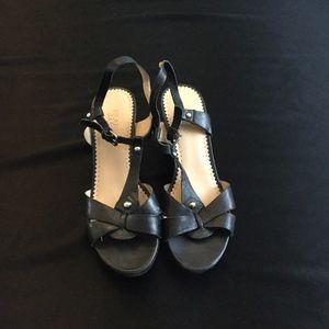 franco sarto sandals platform heels